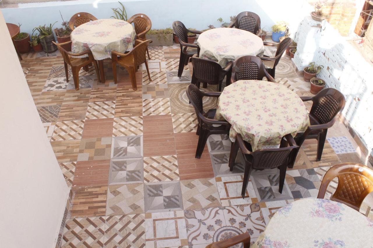 Mountain Backpackers Hostel Катманду Екстер'єр фото